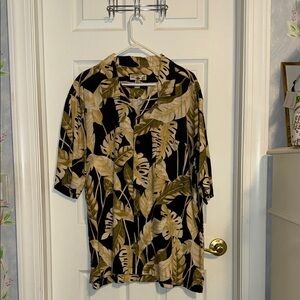Caribbean Joe Black and Tan Casual Button Down Shirt